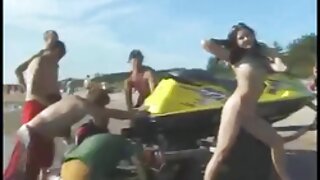 Milf minono akoho lehibe