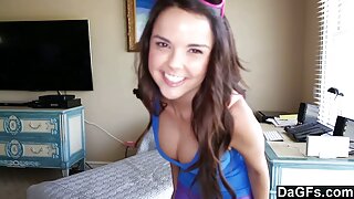 Milelaka ny tongony ny tovovavy malefaka