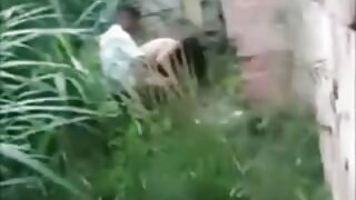 Hottie manao ny akanjony