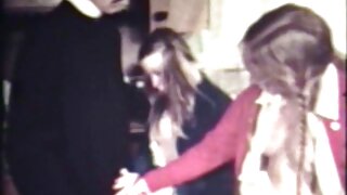 Noho izany, ilay sipa brunette argentinian tsara tarehy dia manao ny asan-dahalo amin'ny alarobia